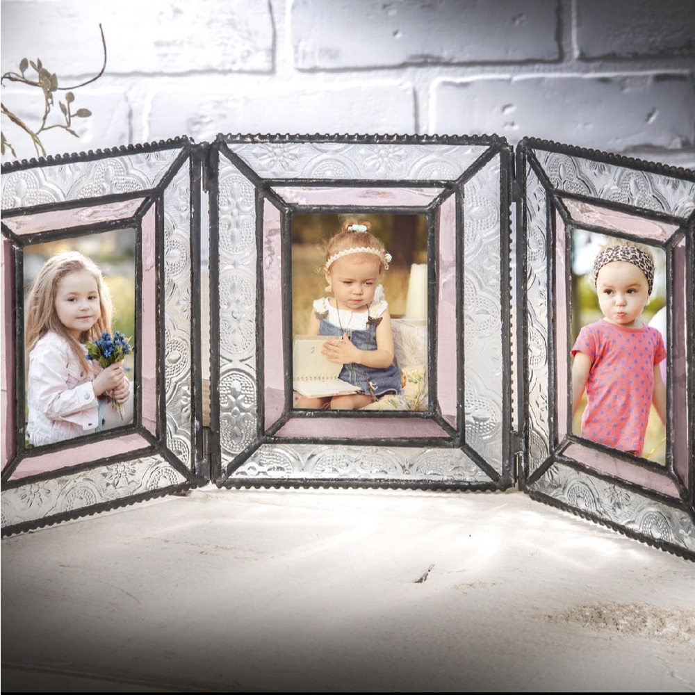 Triple 2x3 Vertical Vintage Glass Frame Series